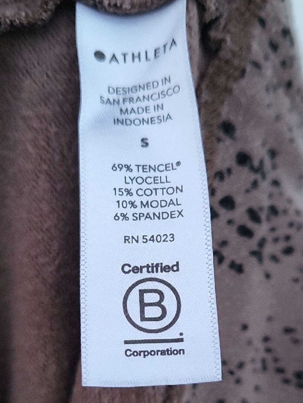 Athleta Studio to Street Splatter Animal Print Crewneck Sweatshirt Womens Small - Picture 7 of 12